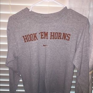 Nike college t shirt